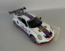 Машина 1:24 Porsche 911 GT3 2420B