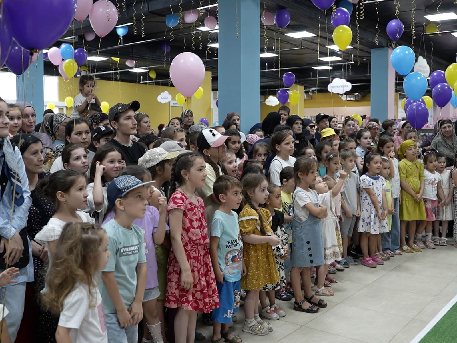 В «Киргу» прошло торжественное открытие обновленного детского отдела